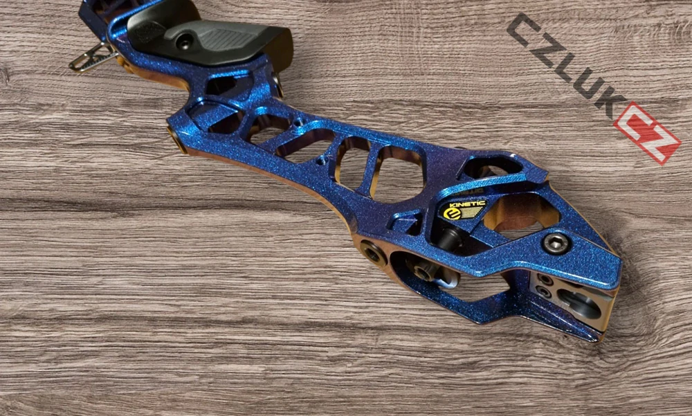 Kinetic Invinso střed luku ILF 25" Chameleon